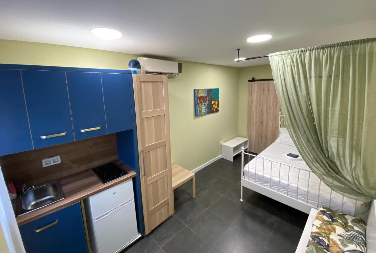 Nirvana'S Compact Studio Apartment Thessaloniki Exterior photo